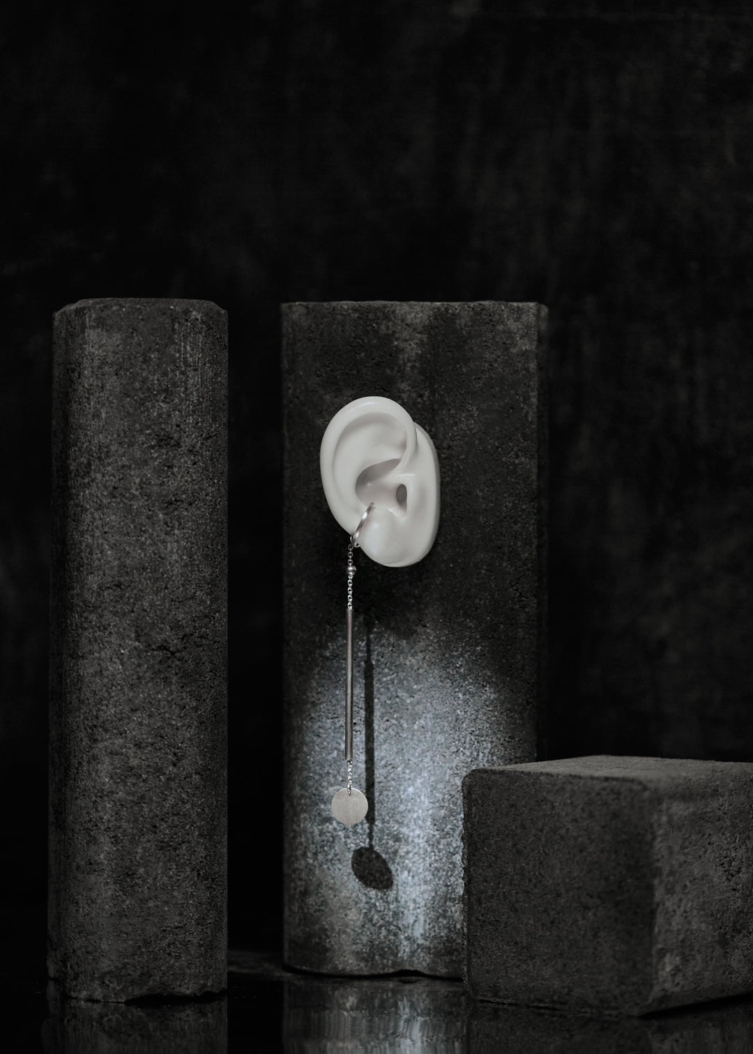 Silver earring Sama - Product photo